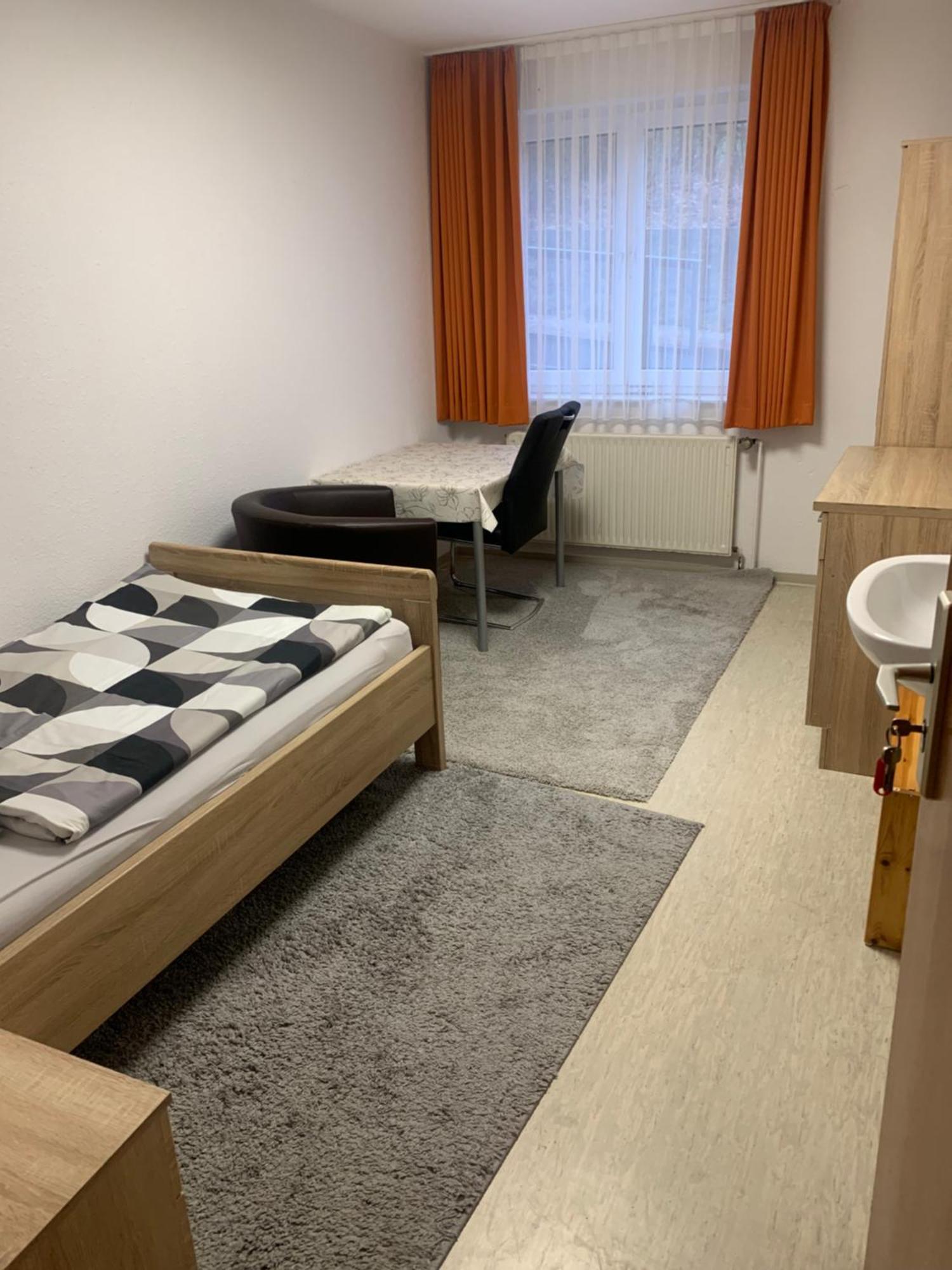 Monteure & Handwerker Einfach, Unkompliziert Und Preiswert In Alsfeld Exterior photo