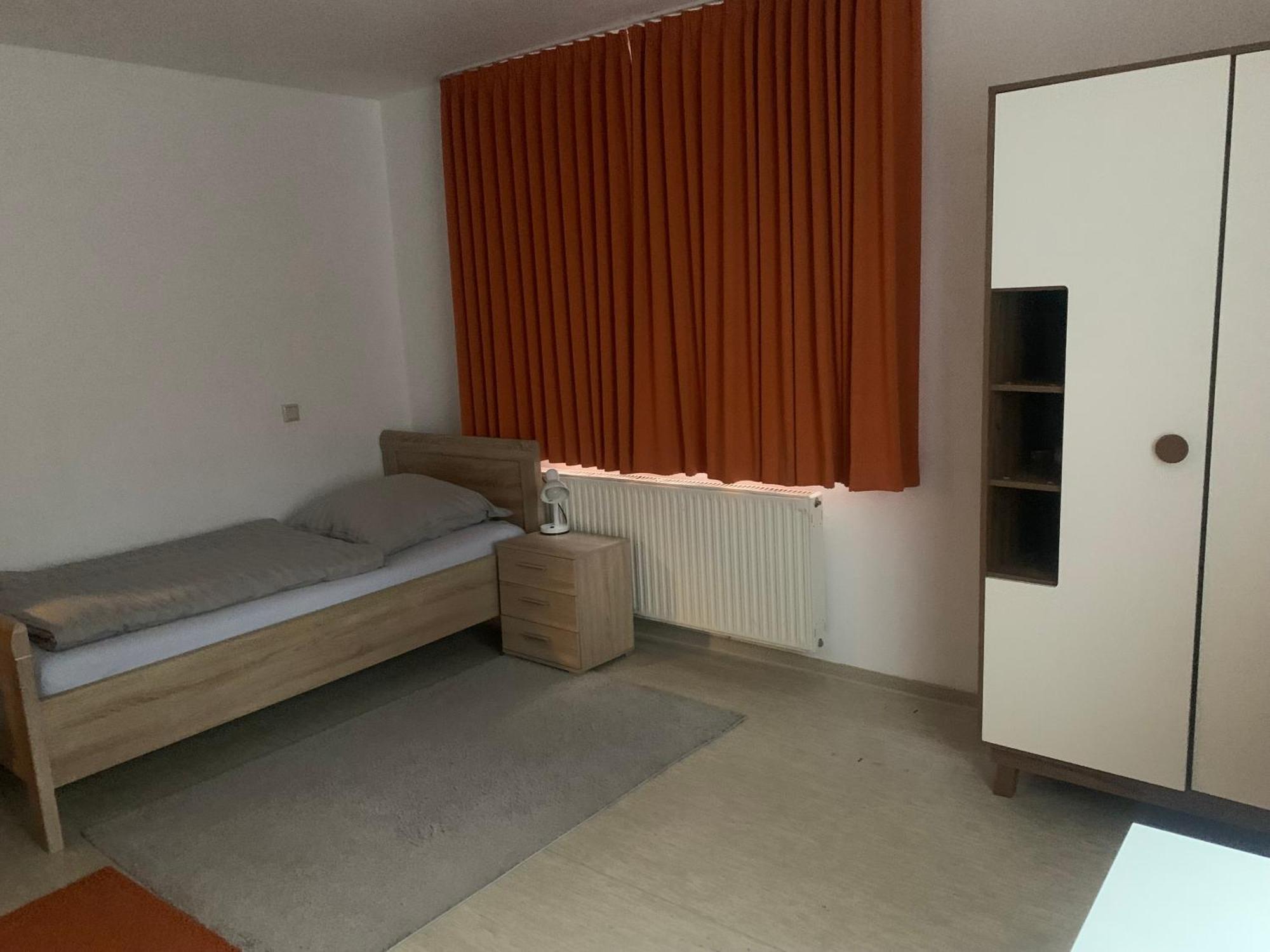 Monteure & Handwerker Einfach, Unkompliziert Und Preiswert In Alsfeld Exterior photo