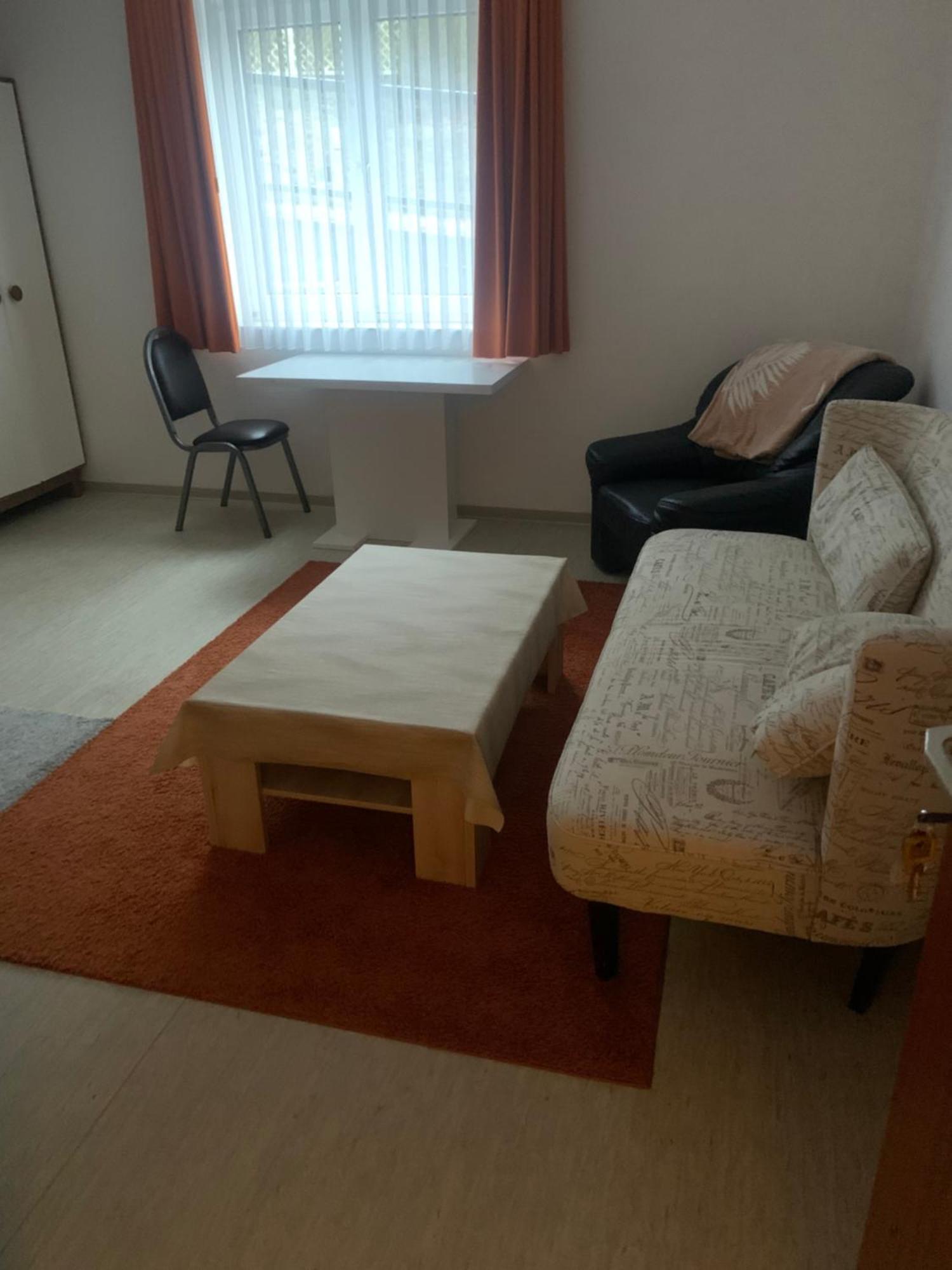 Monteure & Handwerker Einfach, Unkompliziert Und Preiswert In Alsfeld Exterior photo